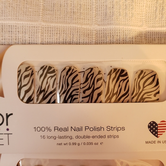 3 different sets Animal print nail strip set - Picture 5 of 6